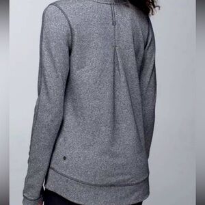 Lululemon Exhalation Pullover II Sweatshirt
